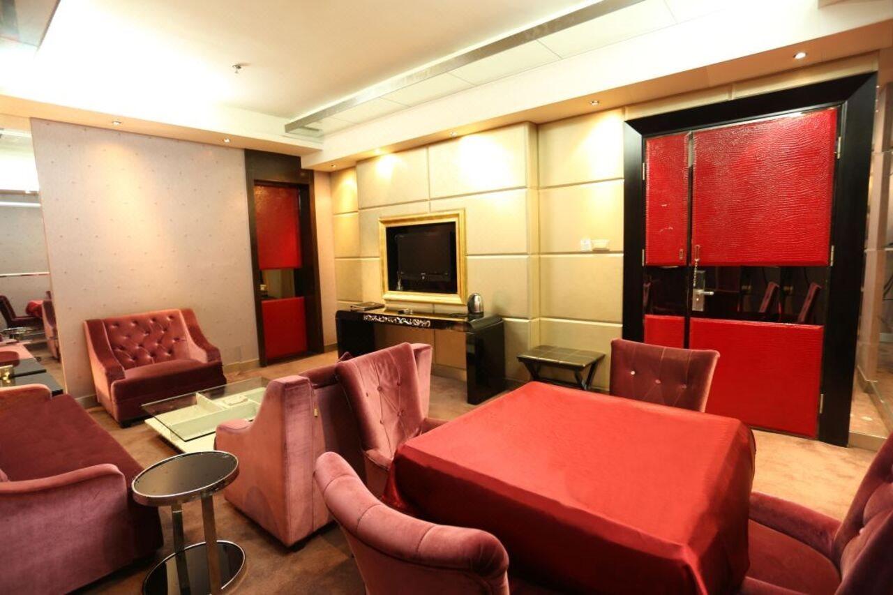 Harbin Yakelai Holiday Hotel Екстер'єр фото