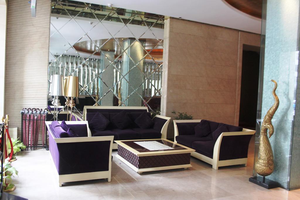 Harbin Yakelai Holiday Hotel Екстер'єр фото