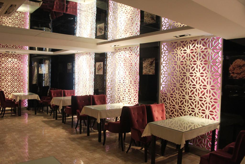 Harbin Yakelai Holiday Hotel Екстер'єр фото