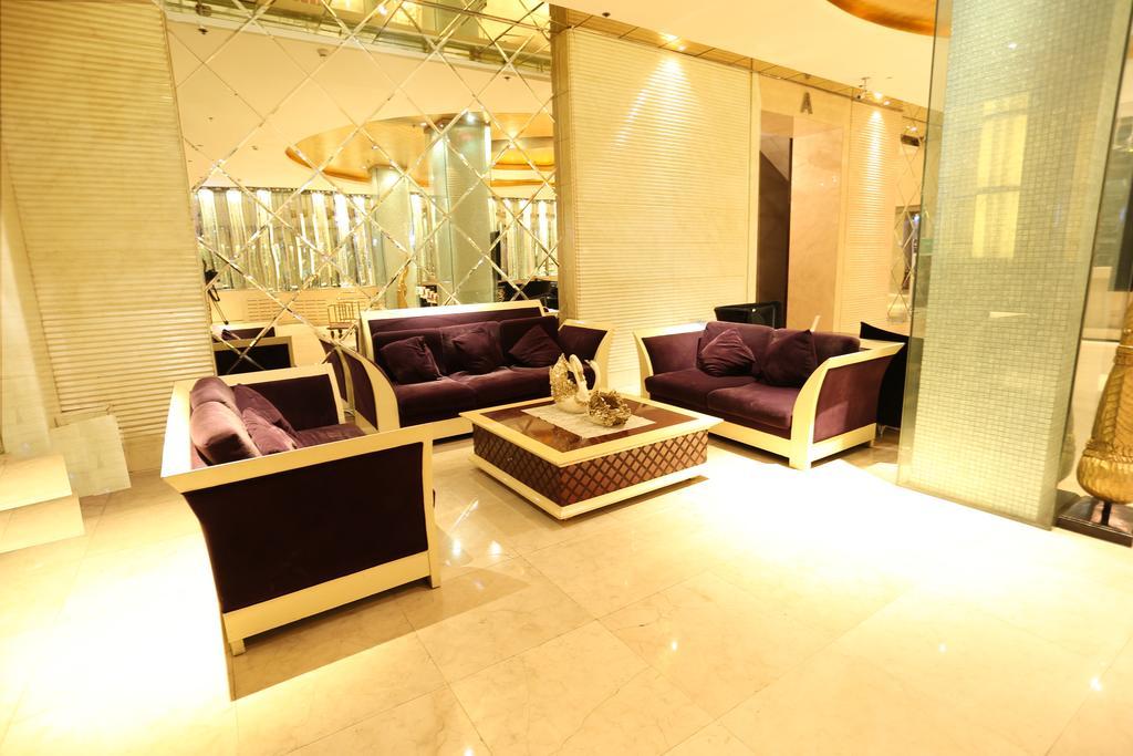 Harbin Yakelai Holiday Hotel Екстер'єр фото