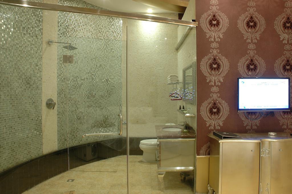 Harbin Yakelai Holiday Hotel Екстер'єр фото